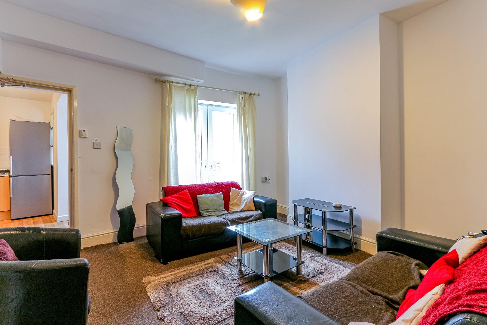 Cyfartha Street, Roath